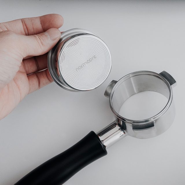 Normcore 58mm Precision High Extraction Filter Basket, 18g, 0.8mm Thickness, Includes 58.5mm Puck Screen and Espresso Paper Filters